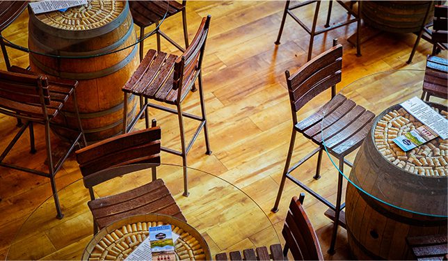 group-lodges-bar-81-1