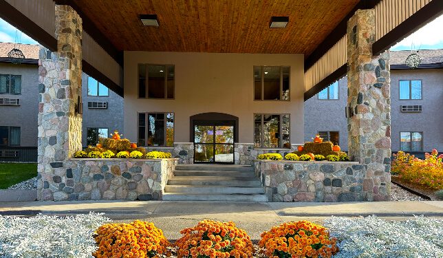 Michigan inn and lodge