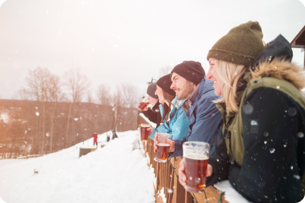 winter-treetops-apres-ski-2025