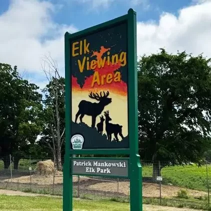 elk-viewing-square-4e8c67ea1ea114ee8f3b047cee53d36e-67ae757cdb035 elk-viewing-square-4e8c67ea1ea114ee8f3b047cee53d36e-67ae757cdb035